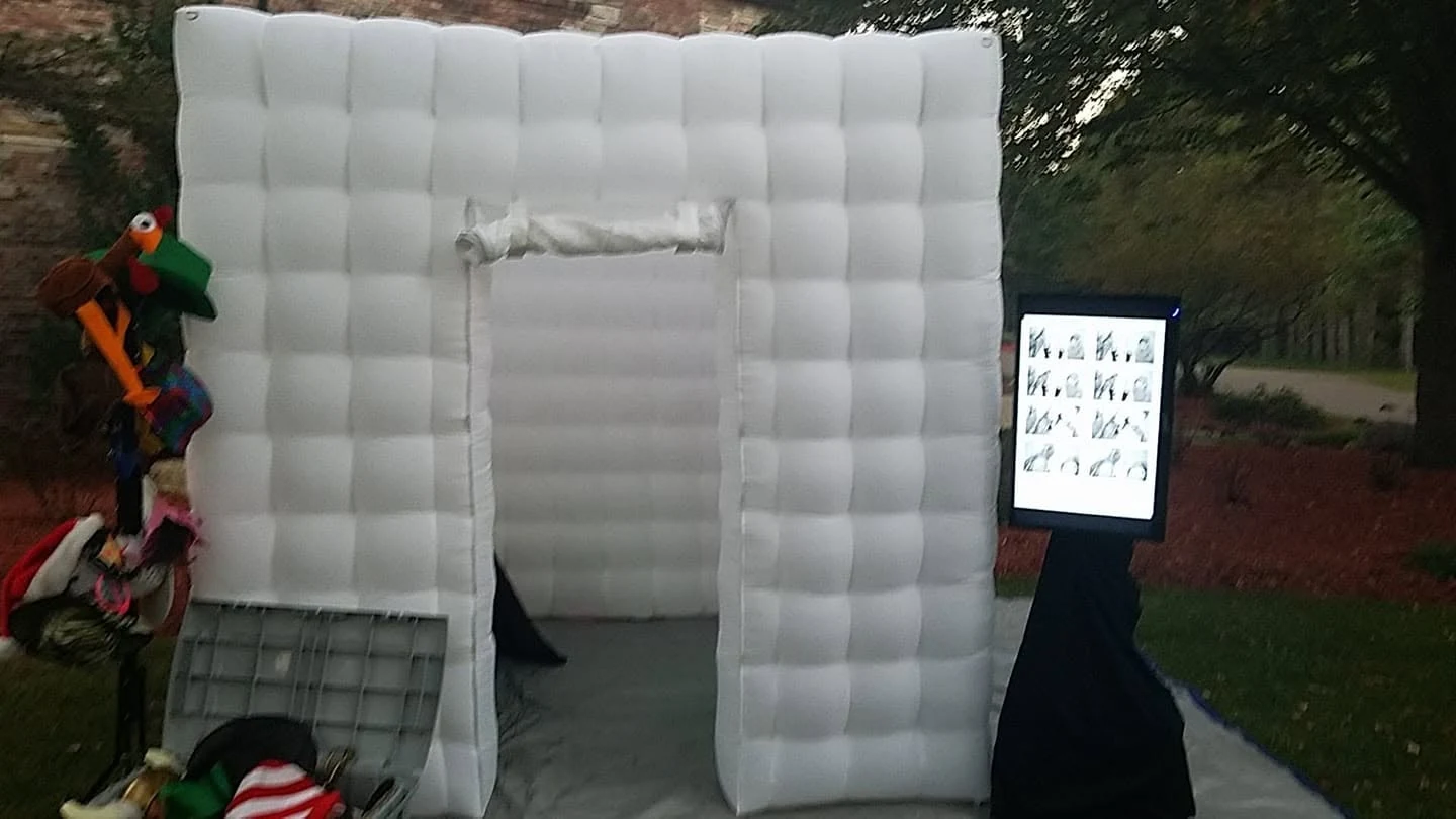 Outdoor photo booth setup